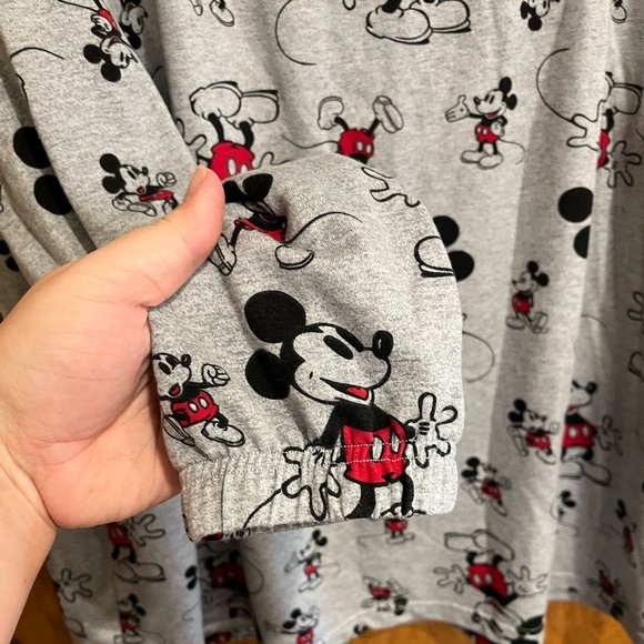 DISNEY Mickey Mouse character soft gray adult pajama set - Picture 4 of 10